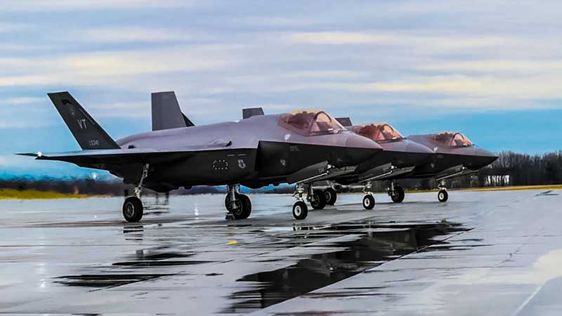 Suiza firma el Lockheed Martin F-35