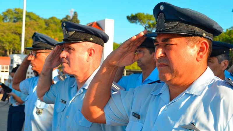 La II Brigada Aérea de Paraná conmemoró  el 74° Aniversario de su creación