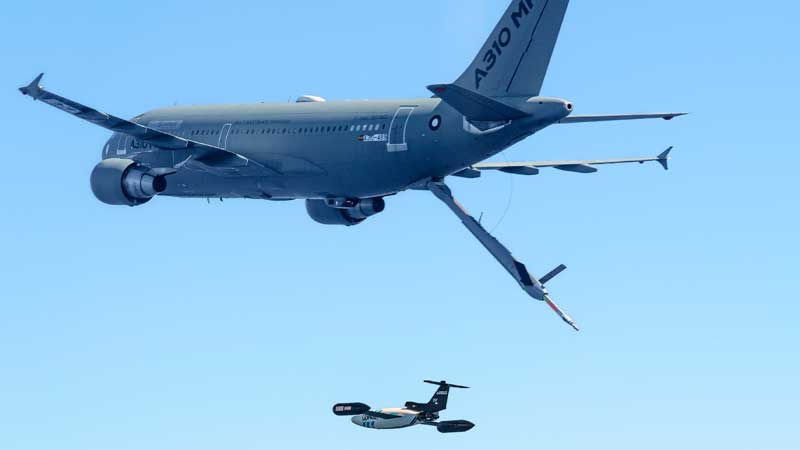 Airbus logra el guiado y control autónomo en vuelo de un dron desde un avión cisterna