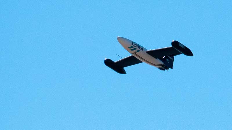 Airbus logra el guiado y control autónomo en vuelo de un dron desde un avión cisterna