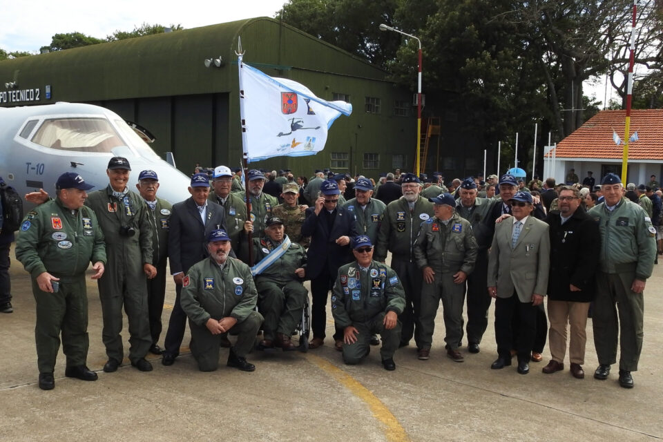 El 41° Aniversario del Bautismo de Fuego de la FAA se conmemoró en Paraná
