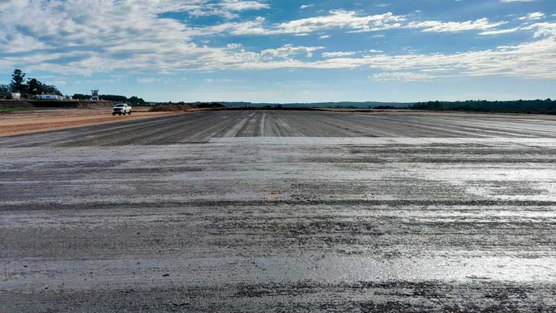Directivos de Aerolíneas Argentinas visitaron las obras del nuevo aeropuerto de Concordia