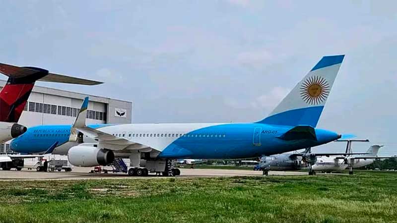 El avión presidencial hizo el vuelo de prueba y ahora ultiman los detalles para viajar a Buenos Aires