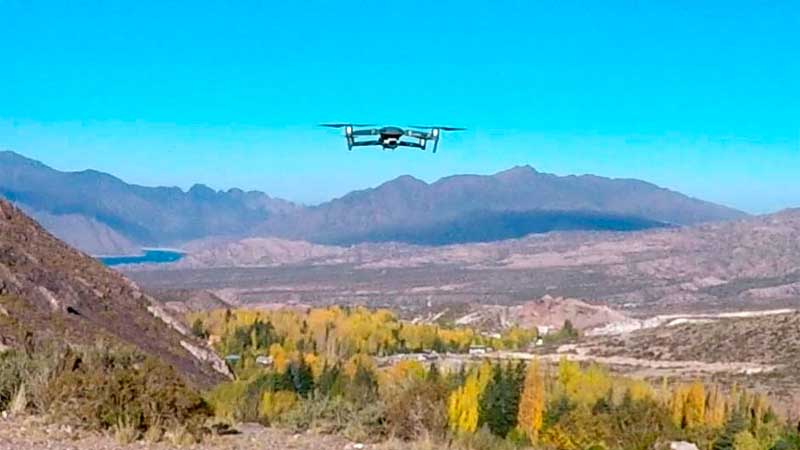 Realizaron en Mendoza el primer ejercicio de búsqueda y salvamento exclusivamente con la utilización de drones