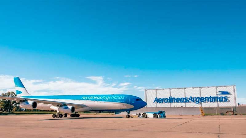 Aerolíneas Argentinas anunció que volará a Miami y a Nueva York desde Aeroparque