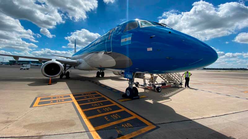 Aerolíneas Argentinas recibió el segundo Embraer 190 con el livery de la aerolínea de bandera