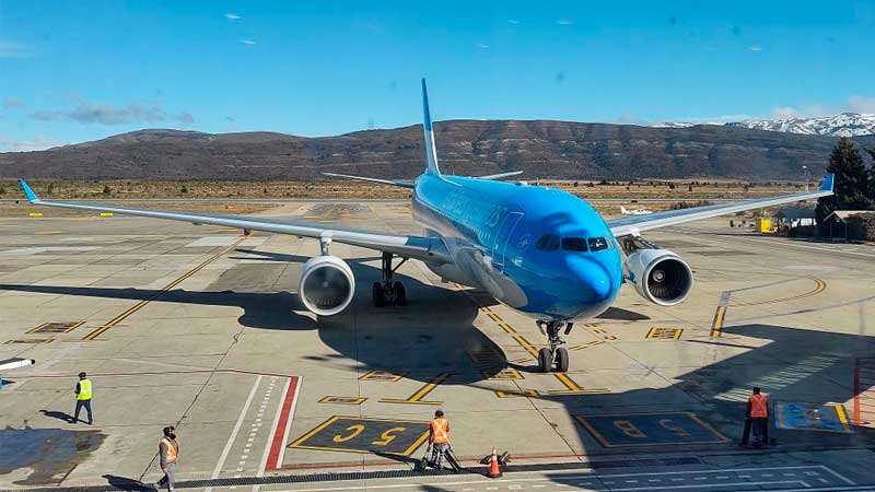 Aerolíneas Argentinas amplia su oferta de vuelos en el país
