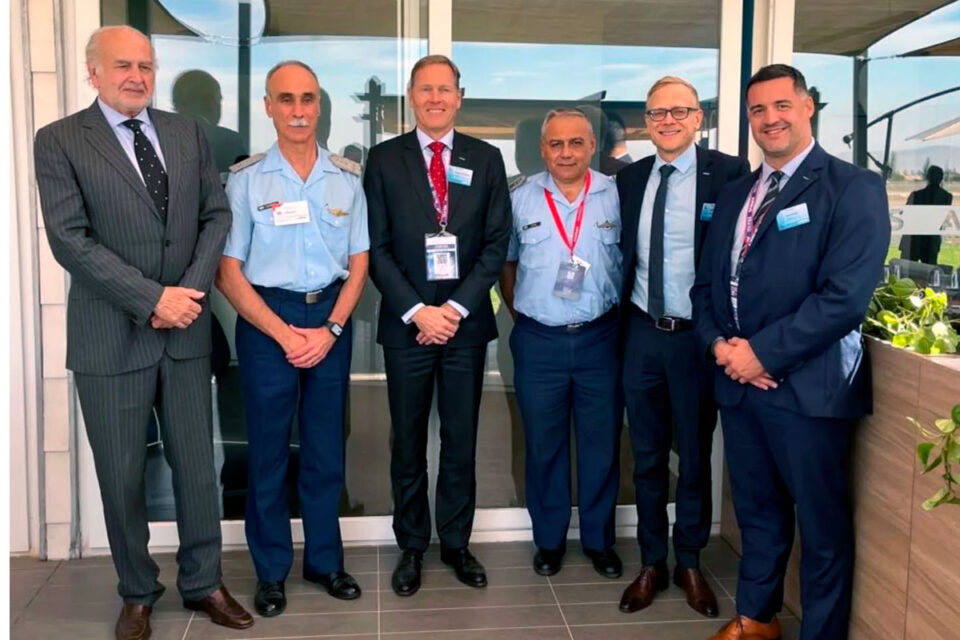 Gustavo Valverde participa de FIDAE 2026 representando a la Fuerza Aérea Argentina
