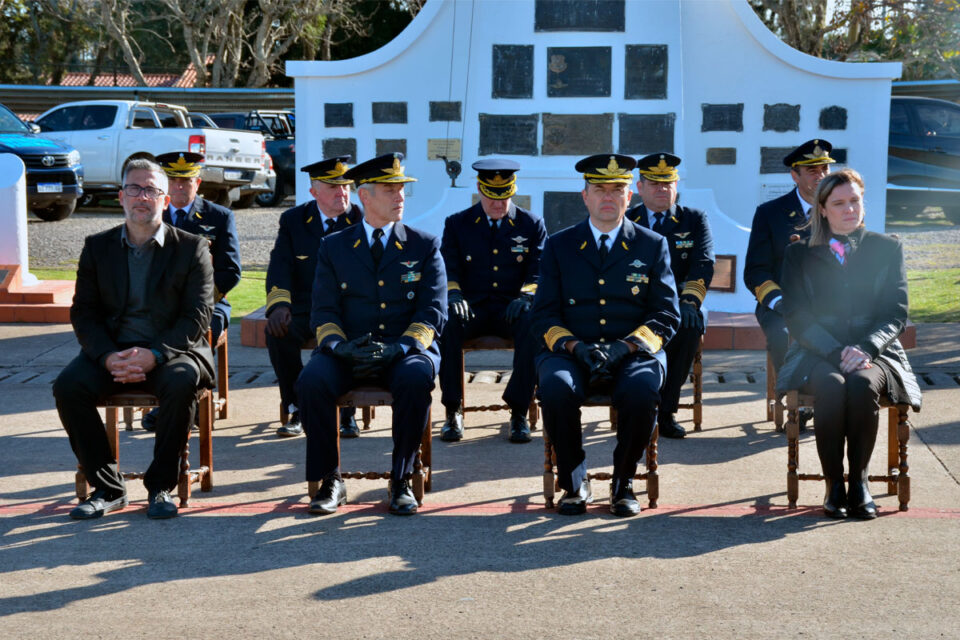 La II Brigada Aérea conmemoró en Paraná los 114 años de la Fuerza Aérea Argentina