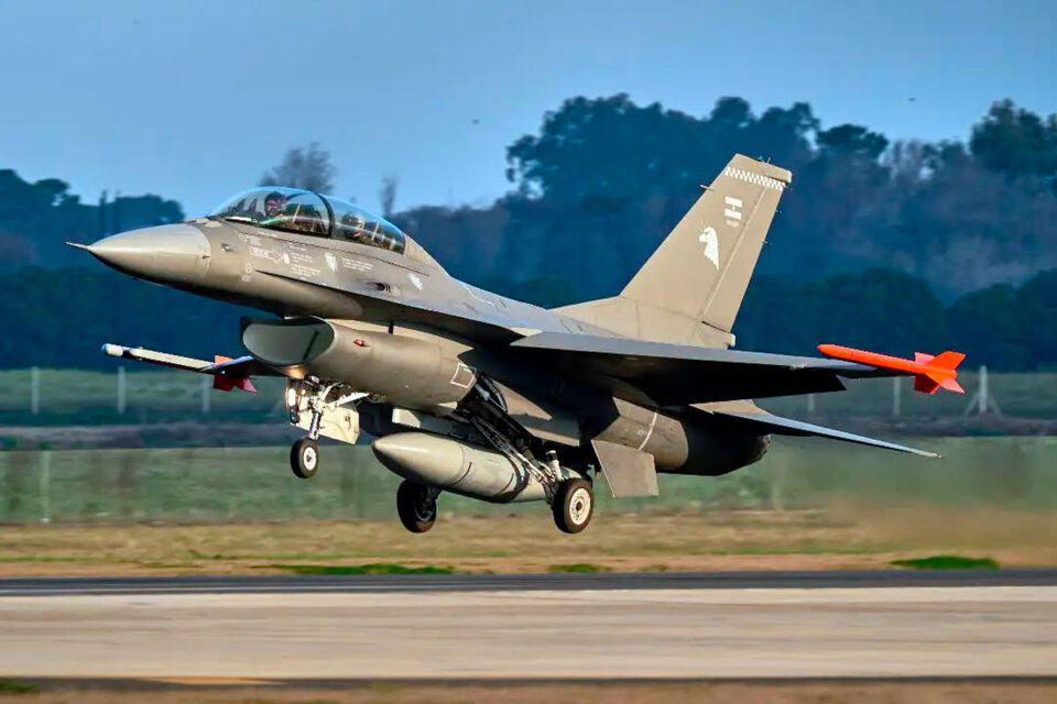 Fuerza Aérea Argentina mostró el potencial del F-16