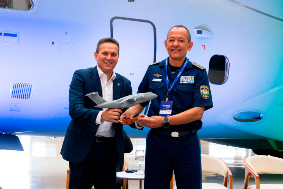 Uzbekistán recibe su primer C-390 Millennium
